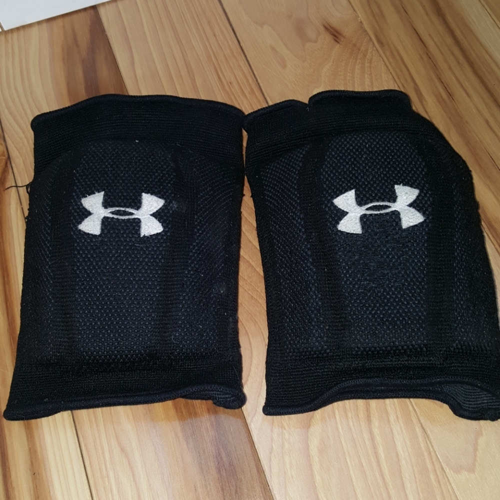 ✴Under armour volleyball kneepads